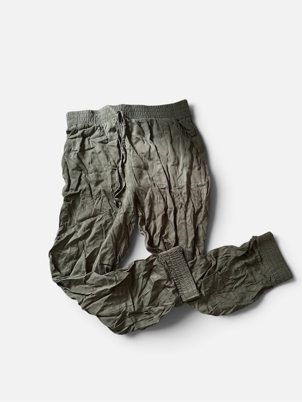 Hem & Thread Olive Green Lightweight Jogger Pants
